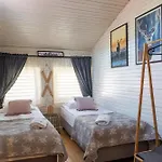 Strozowka Ski&spa Nad Rzeka Z Ogrodem I Jacuzzi,narty. Chalet Stroza (Myslenice)