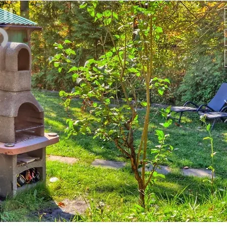 Chalé Stróżówka Ski&spa Nad Rzeką Z Ogrodem I Jacuzzi,narty. Stroza (Myslenice)