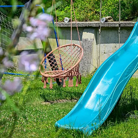 Strozowka Ski&spa Nad Rzeka Z Ogrodem I Jacuzzi,narty. *