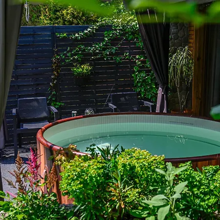 Strozowka Ski&spa Nad Rzeka Z Ogrodem I Jacuzzi,narty. Stroza (Myslenice)